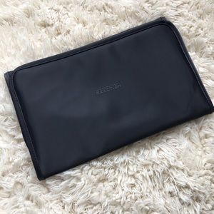 Kenneth Cole diaper changing pad water proof navy